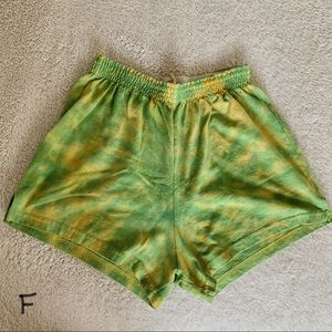 Tie dye lounge / athleisure shorts